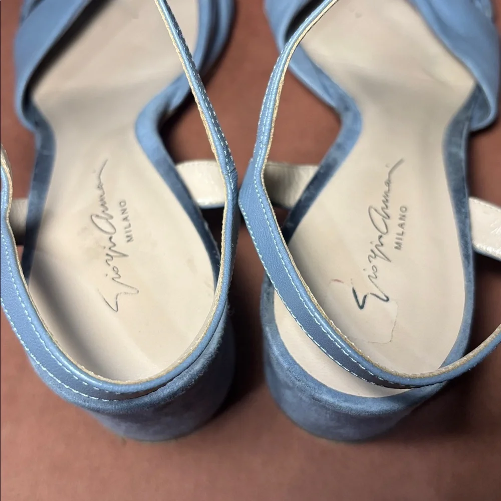 Giorgio Armani blue luxury leather/ suede strappy heeled sandals block heel 8.5